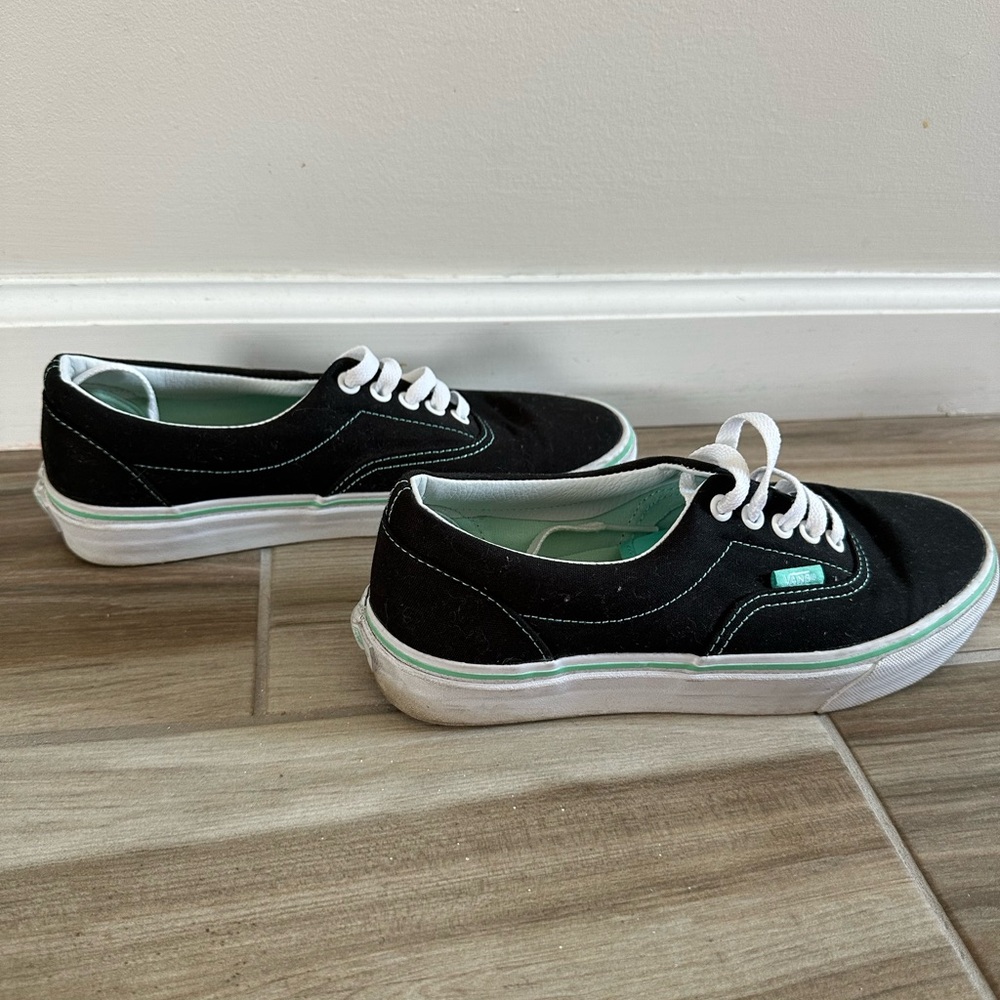 Vans Era 2 Tone Black and Teal Cockatoo Canvas Shoes - Picture 4 of 9